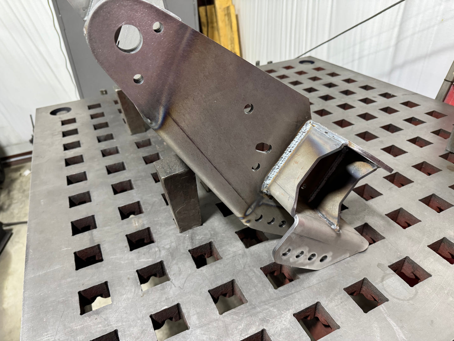 81-87(91) "ABOMB" HANGER/BUMPER